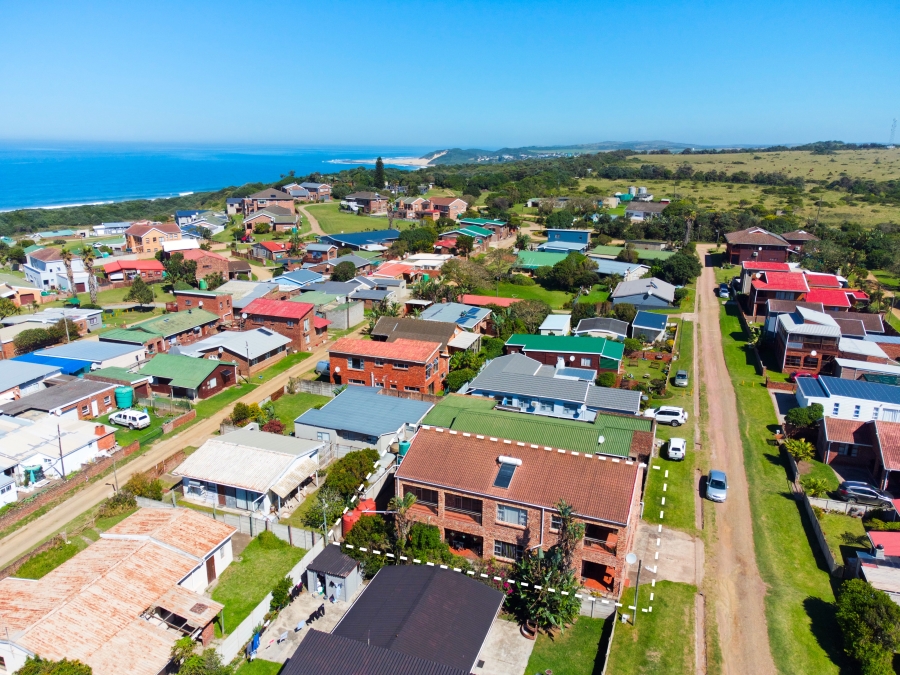5 Bedroom Property for Sale in Seavale Eastern Cape